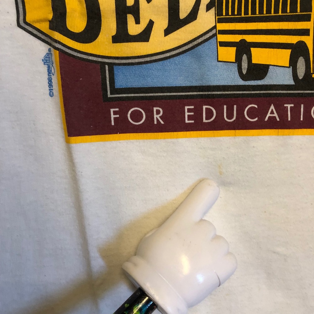 Vintage 1998 Hanes School Bus T-Shirt Mens Large White Safe Happy Delivery 90s - Picture 7 of 9